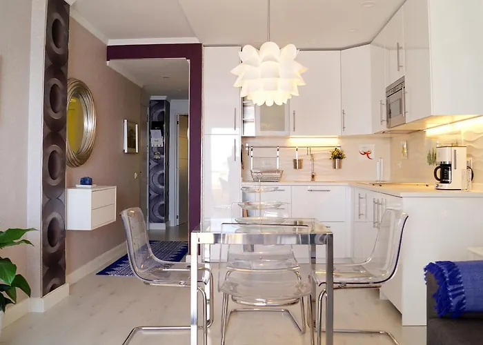 Апартаменты Beach Los Cristianos Sea View Balcony Лос Кристианос