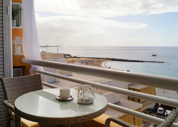 Апартаменты Beach Los Cristianos Sea View Balcony Лос Кристианос