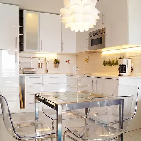 Appartamento Cozy 1 Bedroom With Sunny Terrace, Beach & Center, Couples *