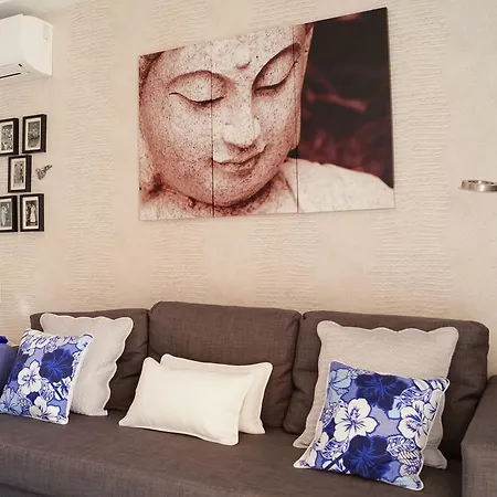 Cozy 1 Bedroom With Sunny Terrace, Beach & Center, Couples * Los Cristianos (Tenerife)