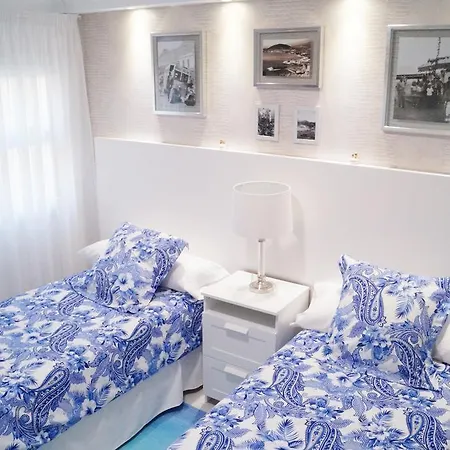 Cozy 1 Bedroom With Sunny Terrace, Beach & Center, Couples Appartamento Los Cristianos (Tenerife)